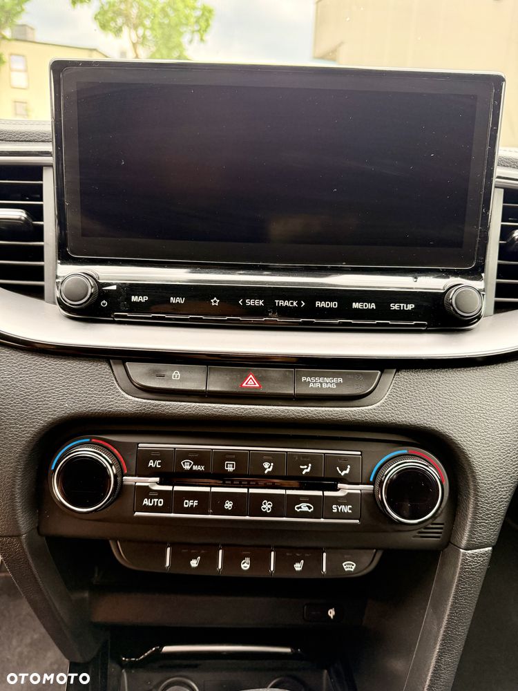 Kia ProCeed 1.6 T-GDI GT DCT - 18