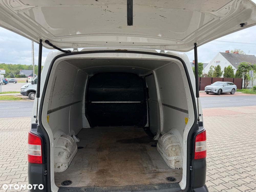 Volkswagen Transporter - 9