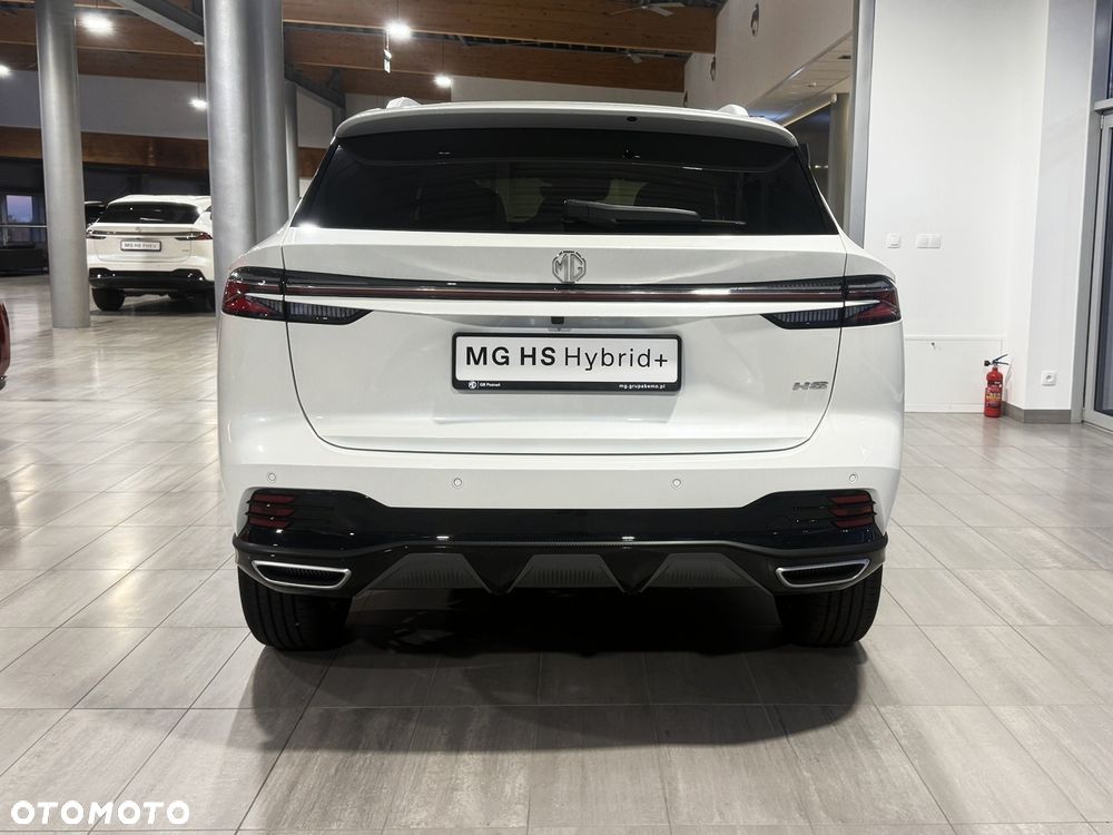 MG HS Hybrid+ - 5