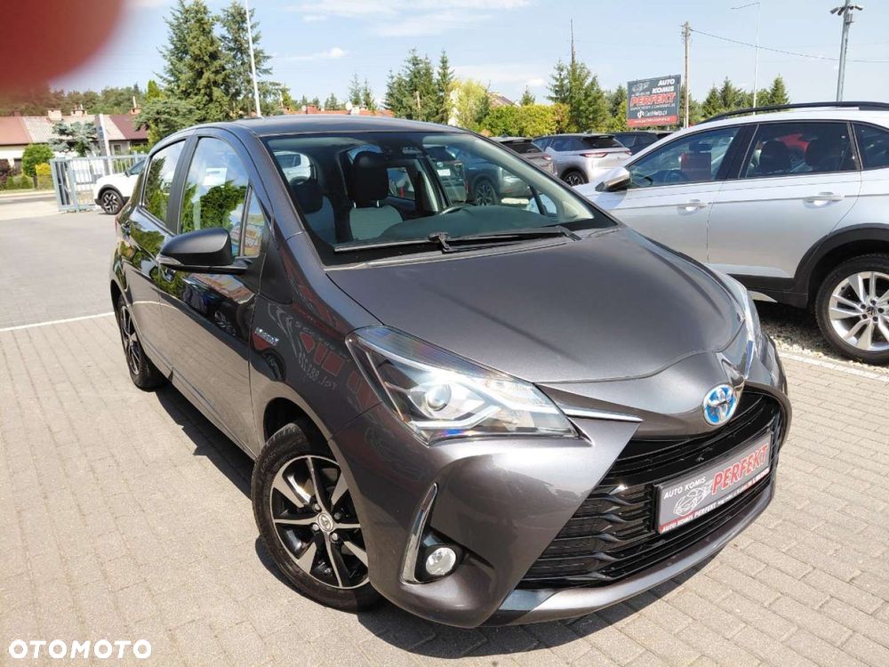 Toyota Yaris - 4