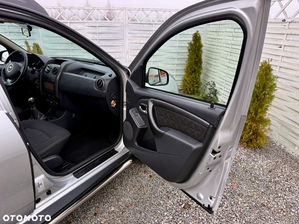 Dacia Duster 1.2 TCe Celebration - 30