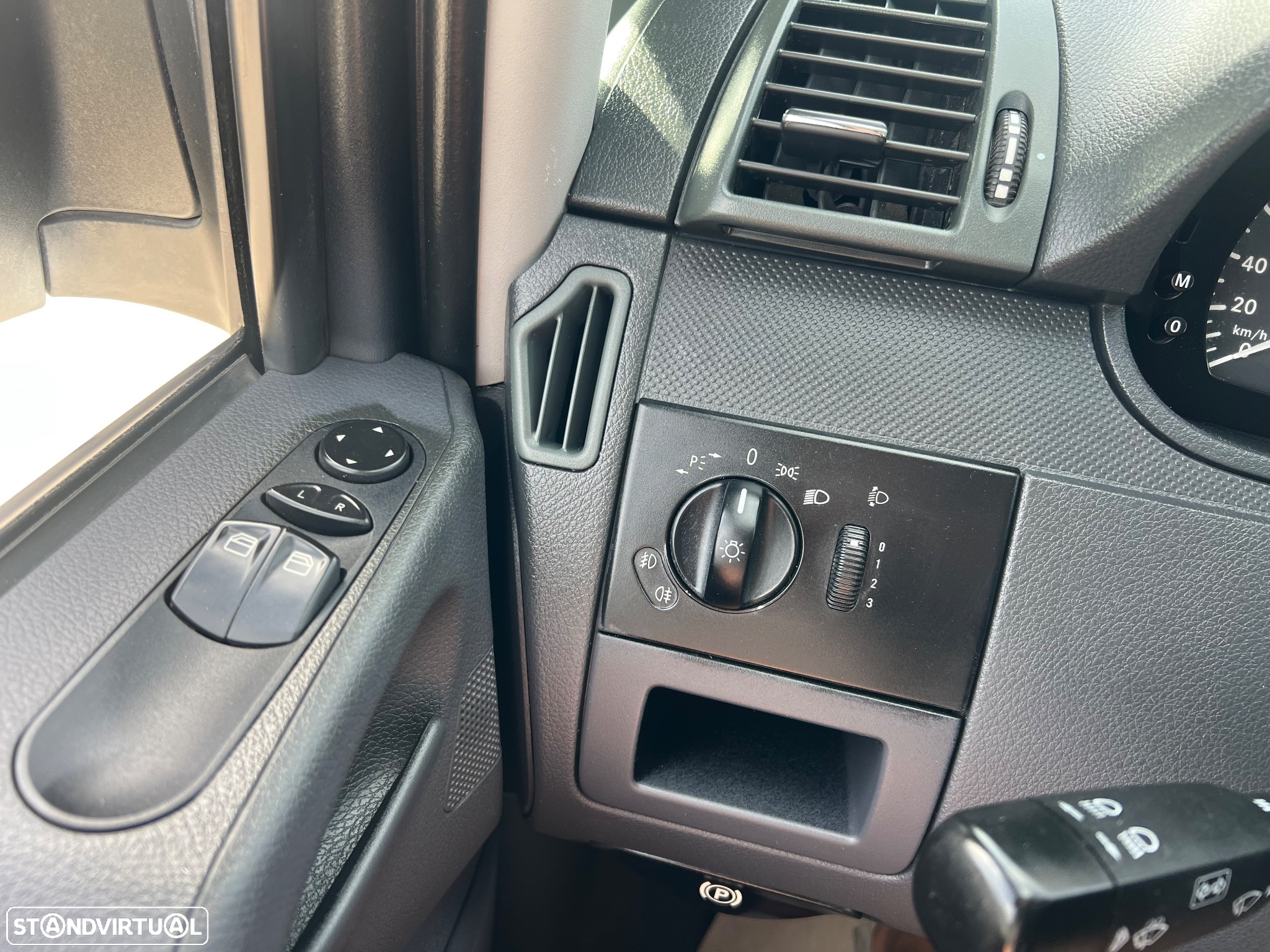 Mercedes-Benz Vito - 14