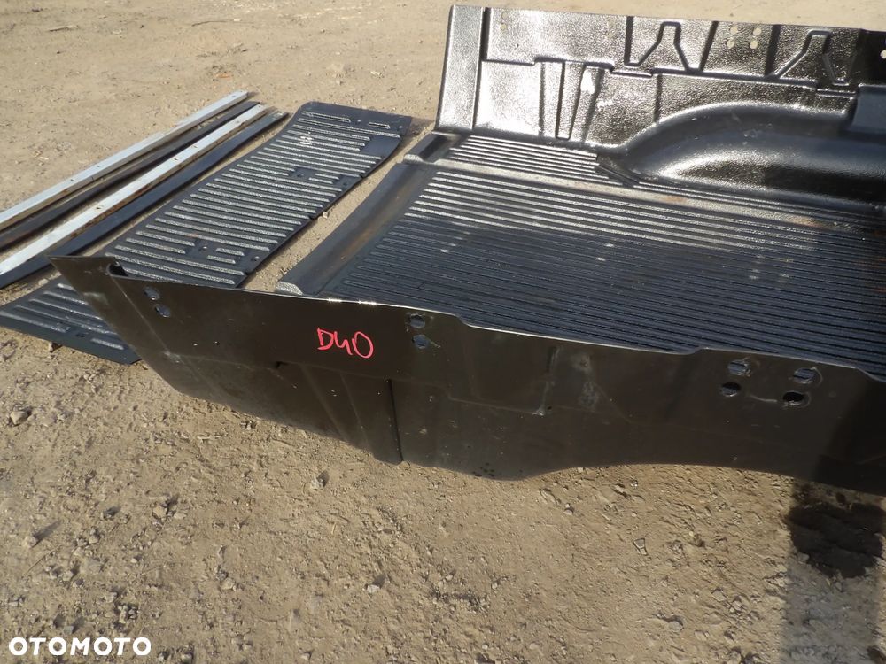 NISSAN NAVARA D40 KUWETA ZABUDOWA PAKI WKŁAD - 7