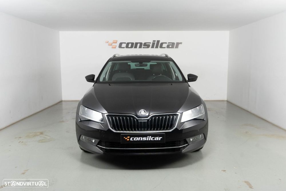 Skoda Superb Break 2.0 TDI Style DSG - 3