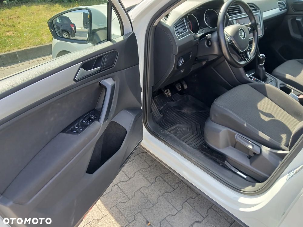 Volkswagen Tiguan 1.5 TSI EVO Comfortline - 18