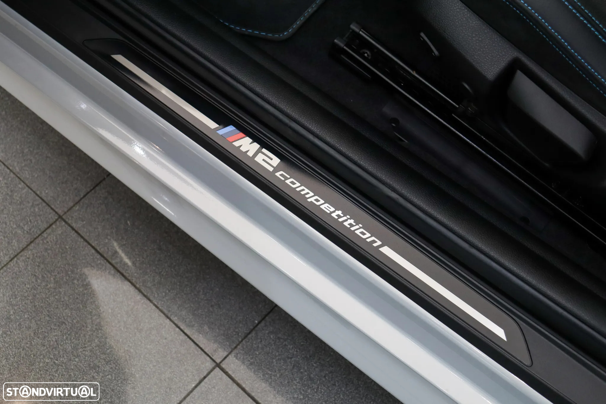 BMW M2 Competition Auto - 11