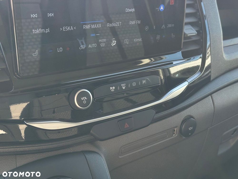 Ford e-transit 350 L4H3 - 26