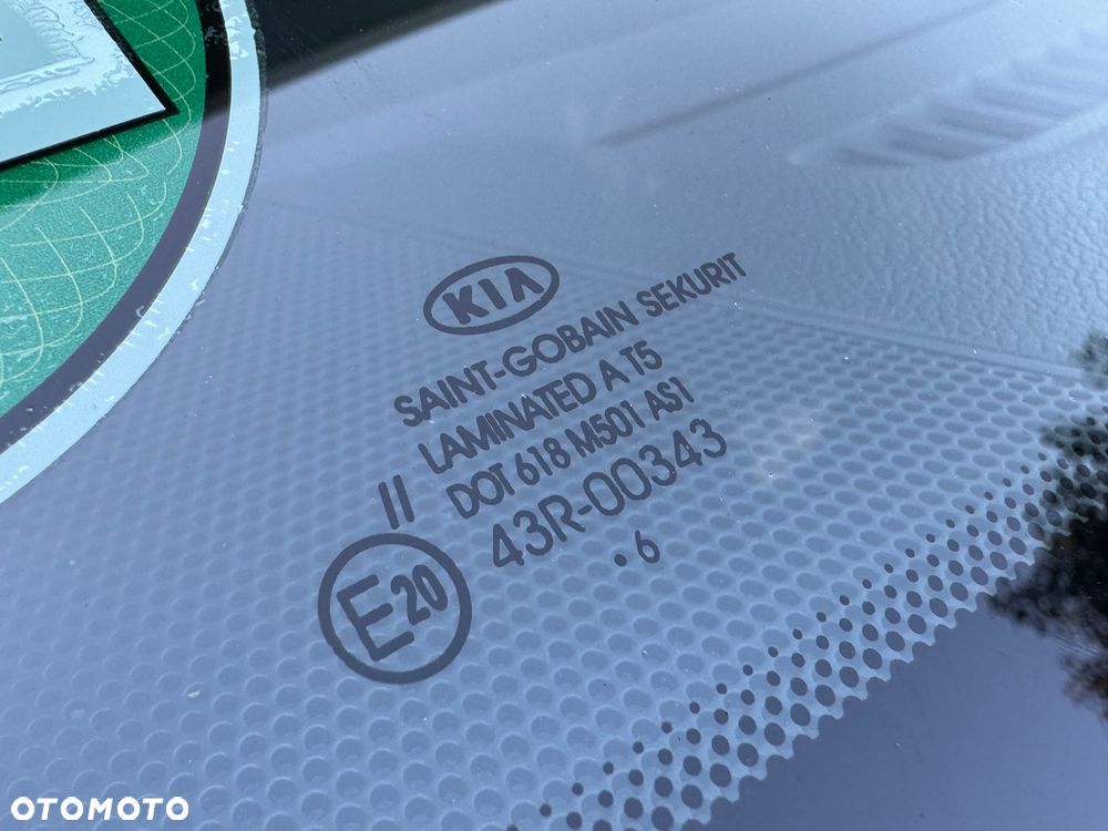 Kia Ceed 1.6 CRDi 136 ISG Dream-Team Edition - 37