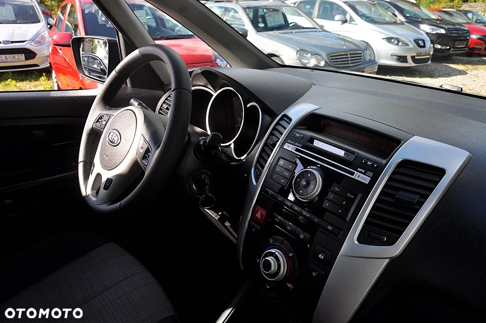 Kia Venga 1.6 CVVT Mind - 20