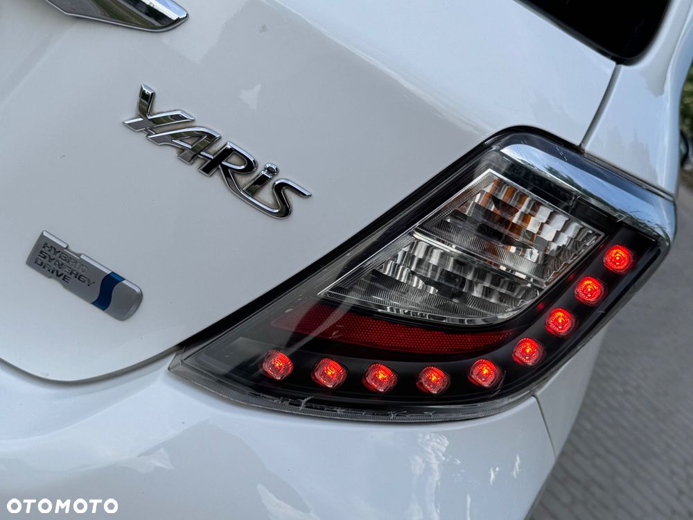 Toyota Yaris - 40