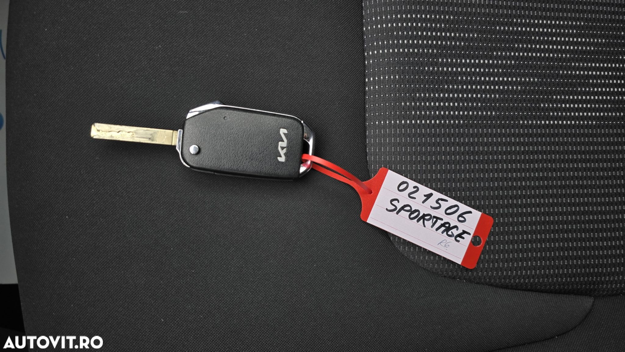 Kia Sportage 1.6 T-GDI HEV 6AT 4x4 Business Line - 21