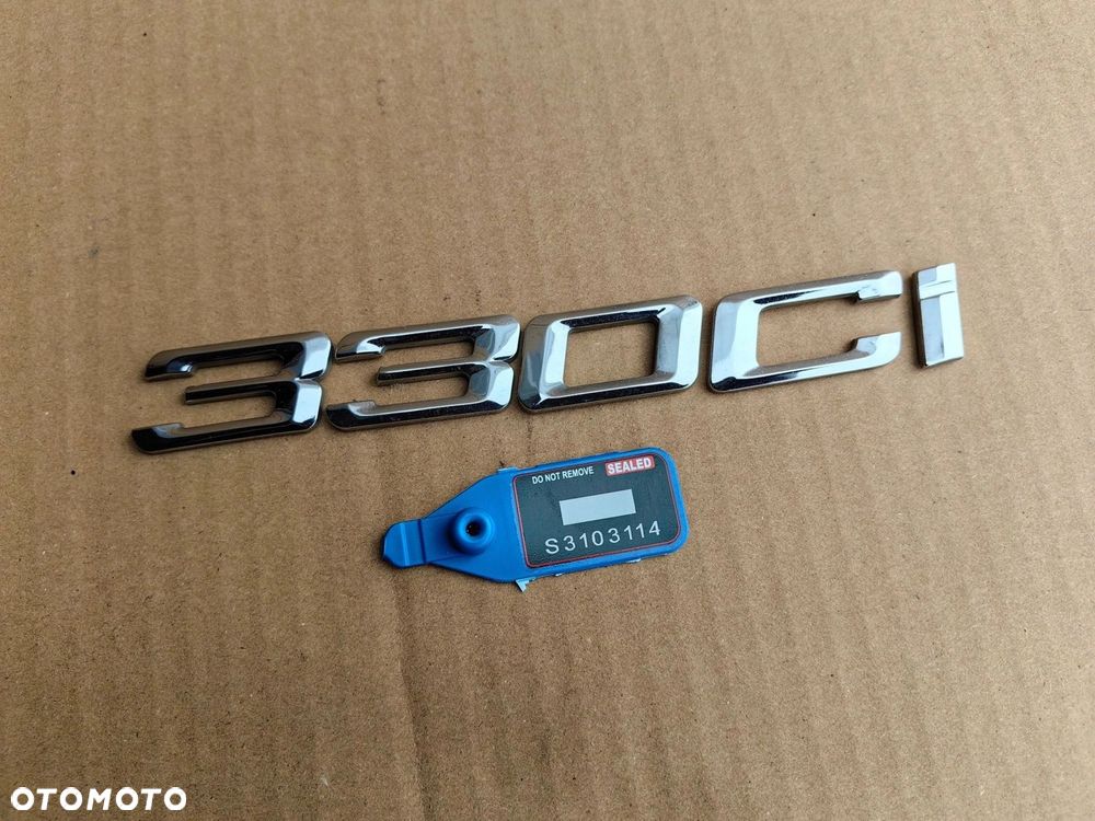 Zaczek emblemat klapy bagażnika BMW e46 330CI 330 3.0 - 1