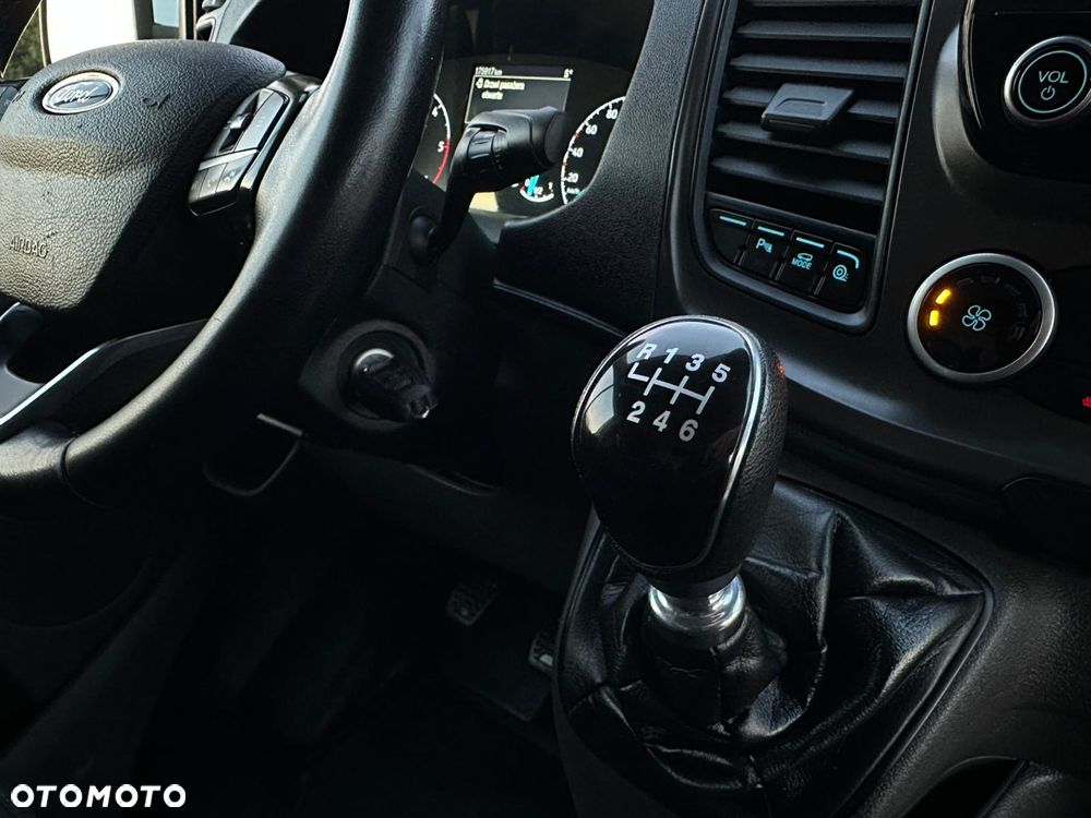 Ford Transit Custom - 29
