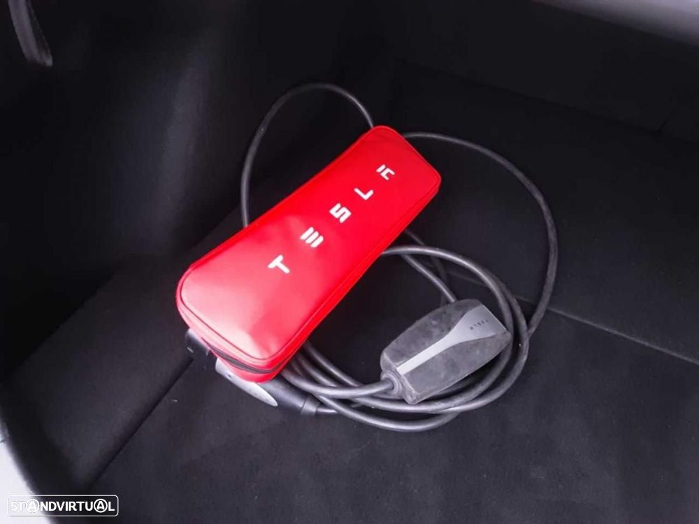 Tesla Model 3 Long Range AWD Dual Motor Performance - 7