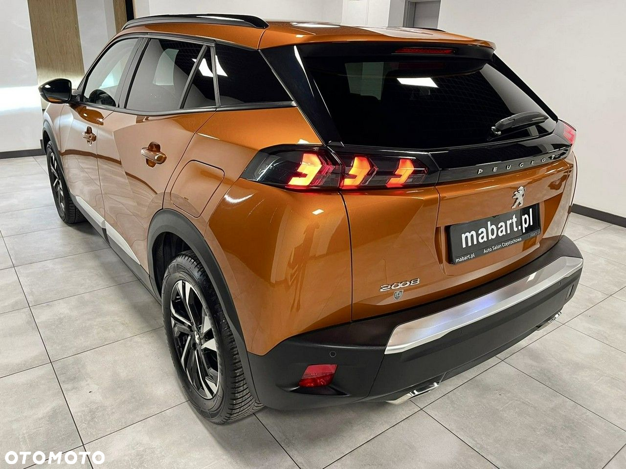 Peugeot 2008 PureTech 130 Allure - 3