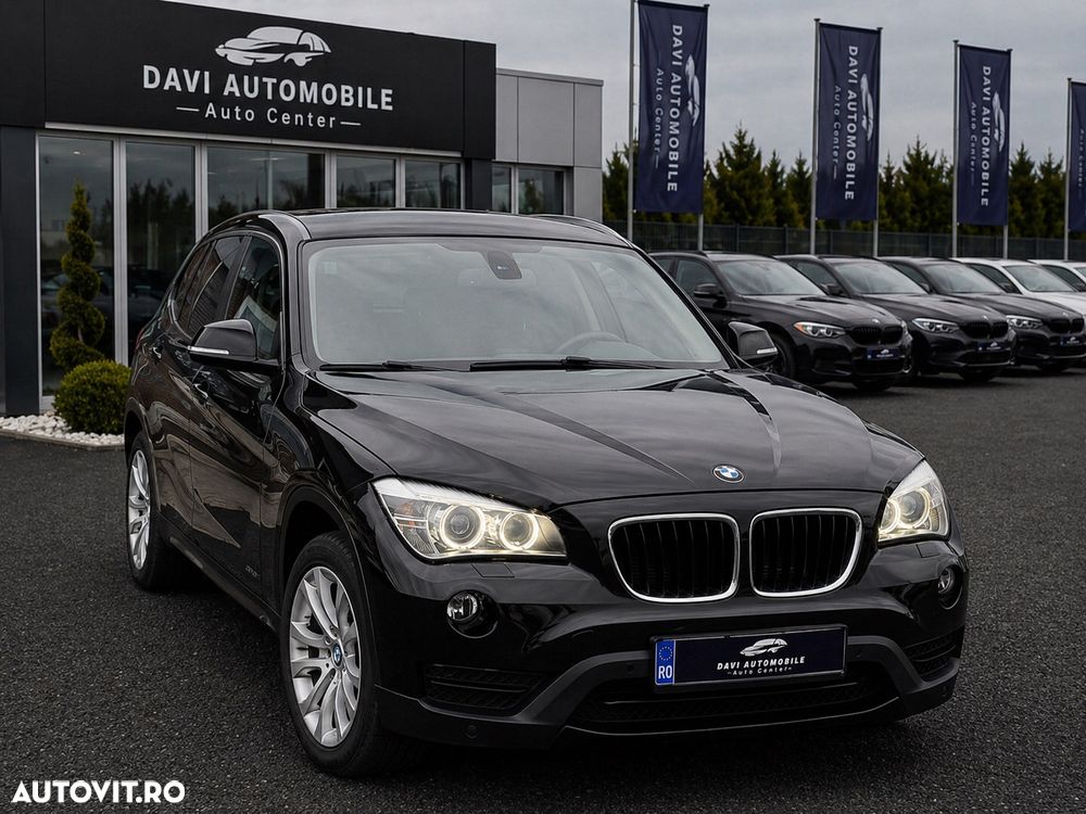 BMW X1 xDrive18d Aut. Sport Line - 2