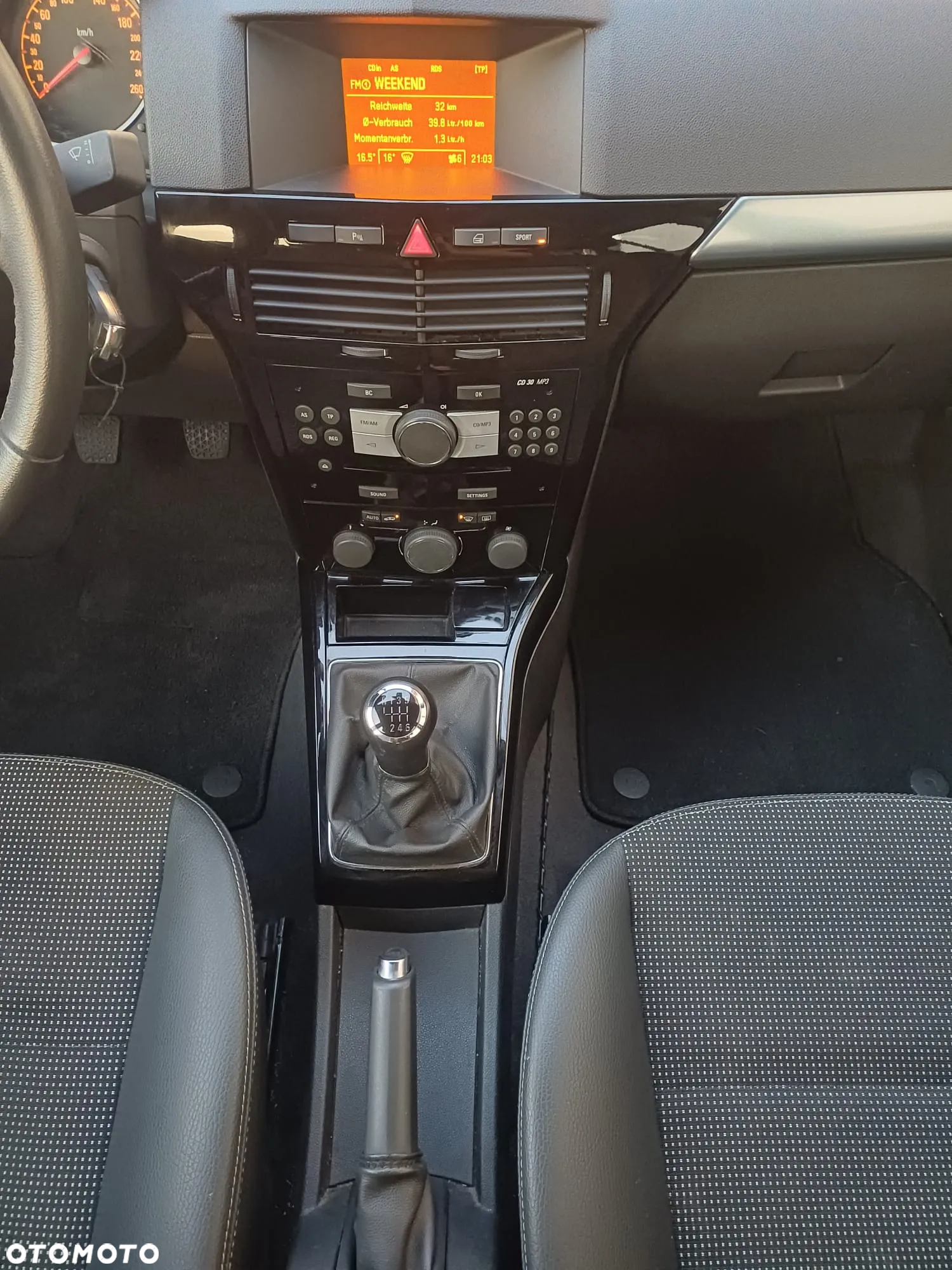 Opel Astra - 20