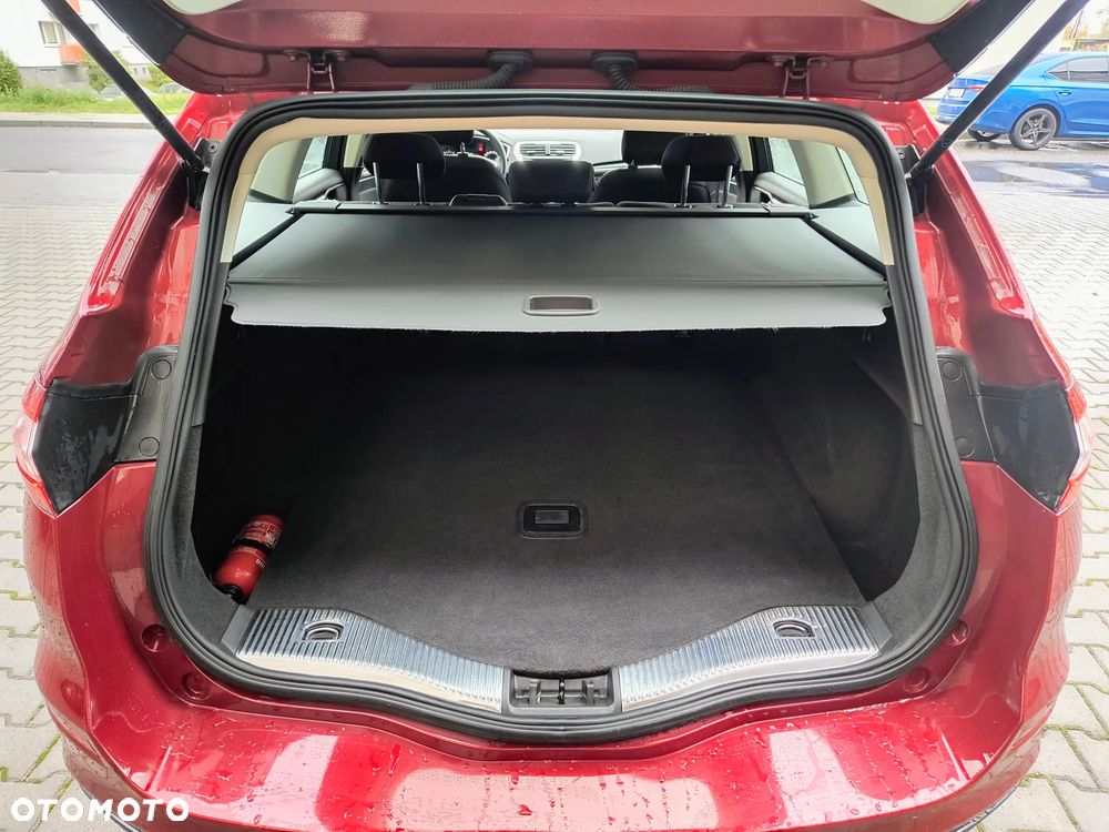 Ford Mondeo 1.5 EcoBoost Ambiente Plus - 18