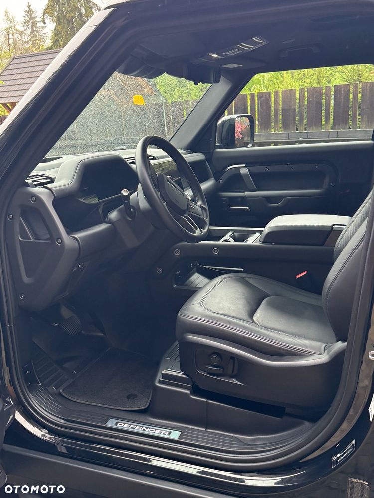 Land Rover Defender 3.0 D300 mHEV X-Dynamic HSE - 5