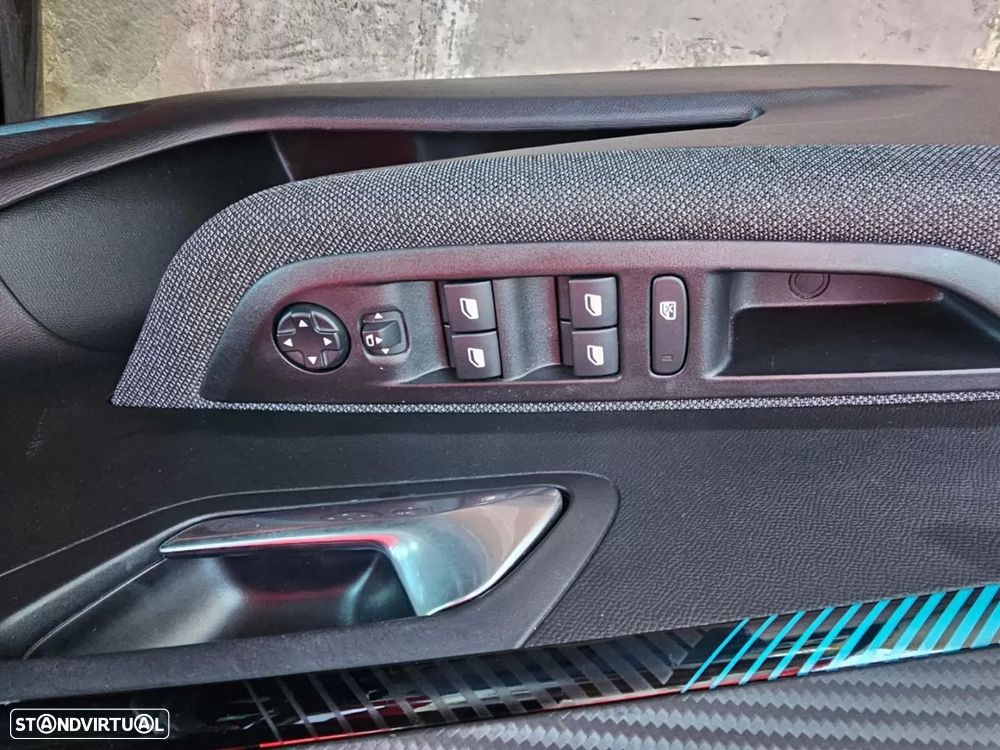 Peugeot e-208 50 kWh Style - 6