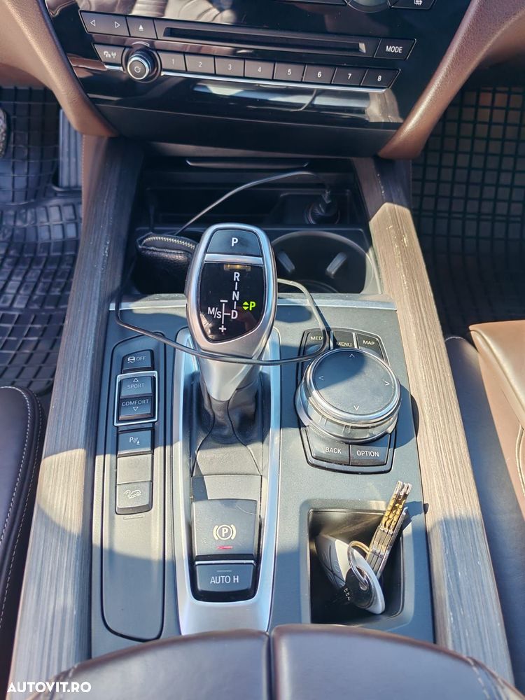 BMW X5 xDrive30d - 19