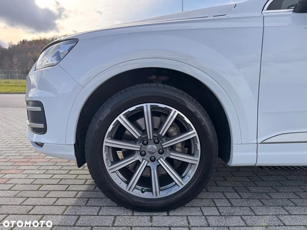 Audi Q7 3.0 TFSI Quattro Tiptronic - 6