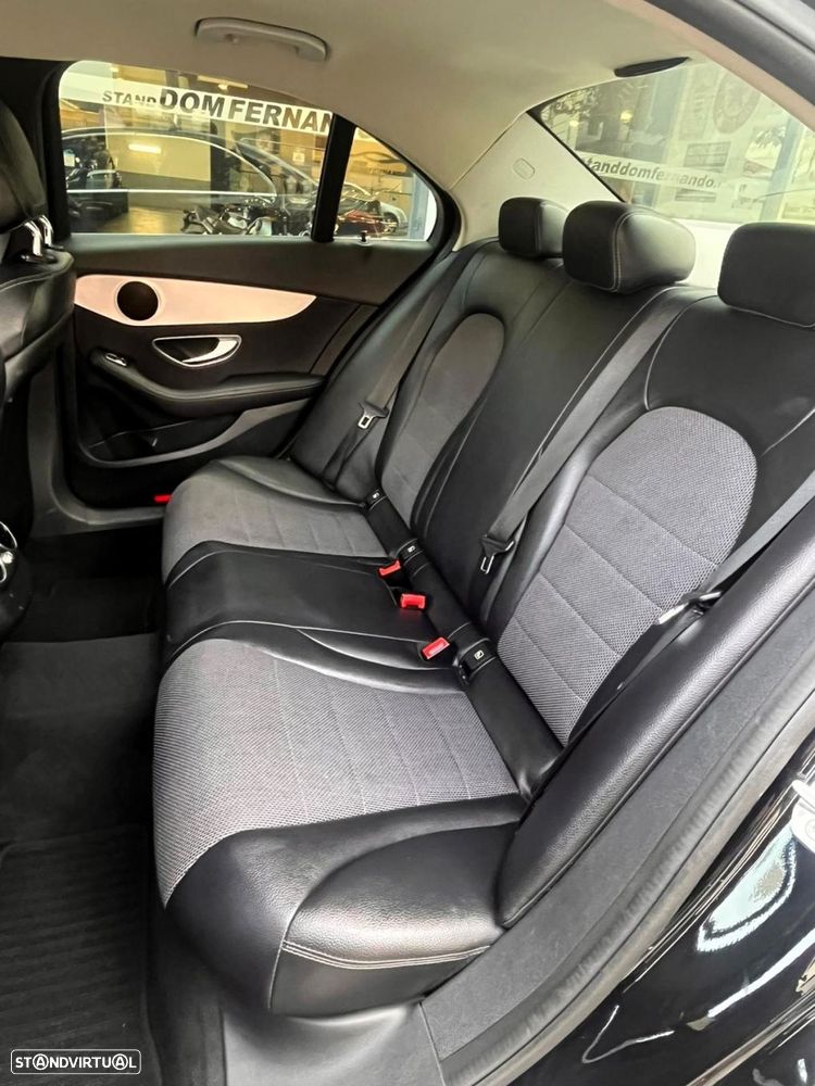 Mercedes-Benz C 350 - 29