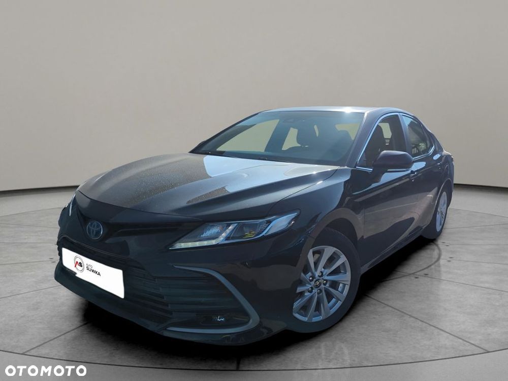 Toyota Camry - 2