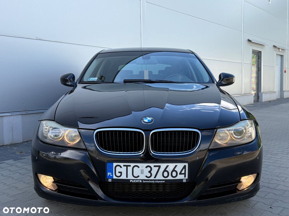BMW Seria 3 318d DPF Edition Sport - 6