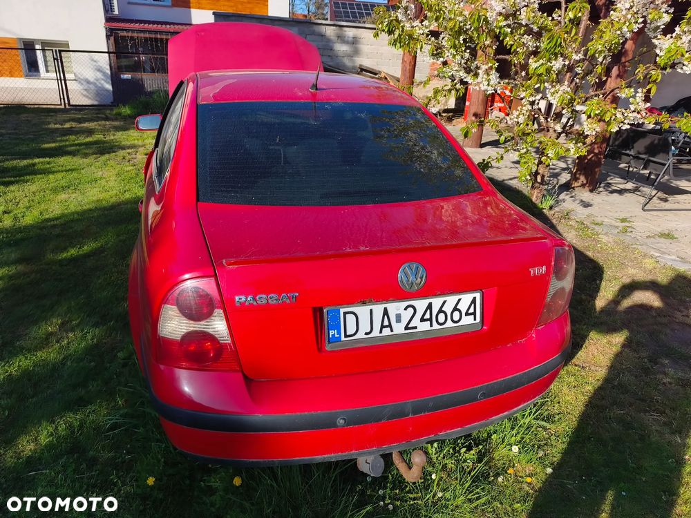 Volkswagen Passat 1.9 TDI Basis - 5