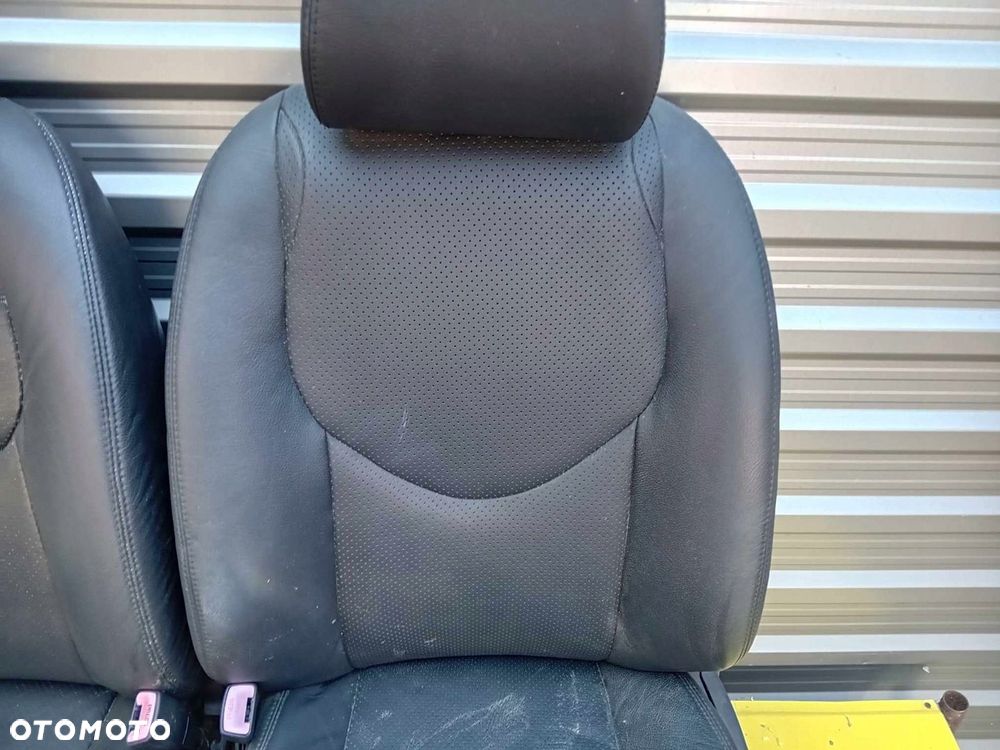 TOYOTA RAV4 III FOTELE SIEDZENIA PRZEKŁADKA VAN SKÓRA - 7
