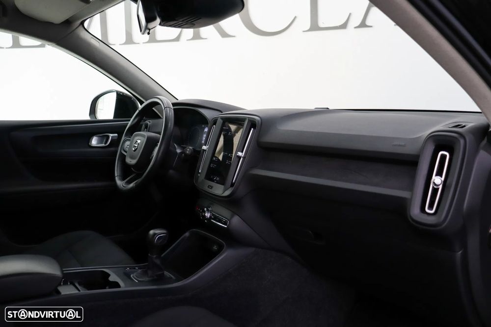 Volvo XC 40 1.5 T3 Inscription - 32