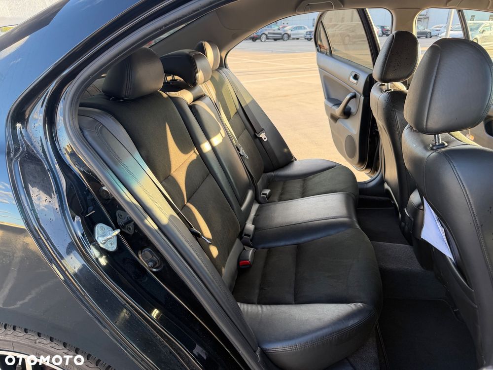 Honda Accord 2.4 i Executive - 10