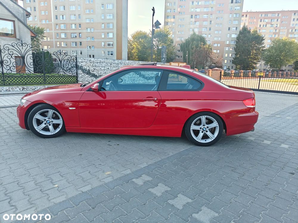 BMW Seria 3 320i - 22