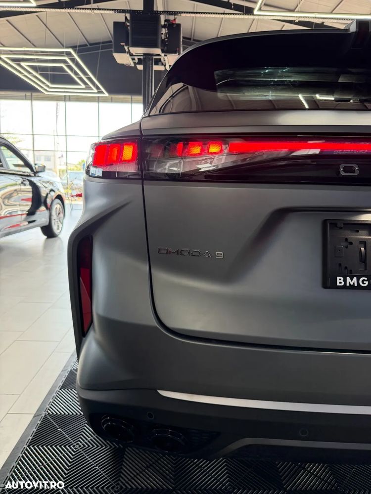 Omoda 9 1.5 TGDI 3DHT PHEV Exclusive - 13
