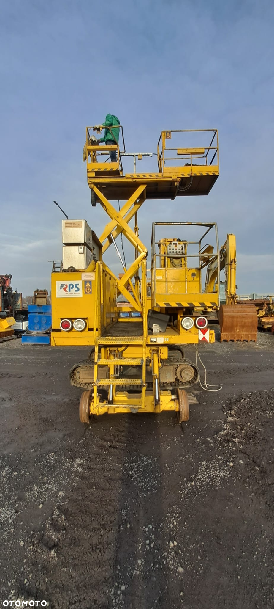 Inny Dwudrogowy podnośnik koszowy NEOTEC ELAN 00B - 37