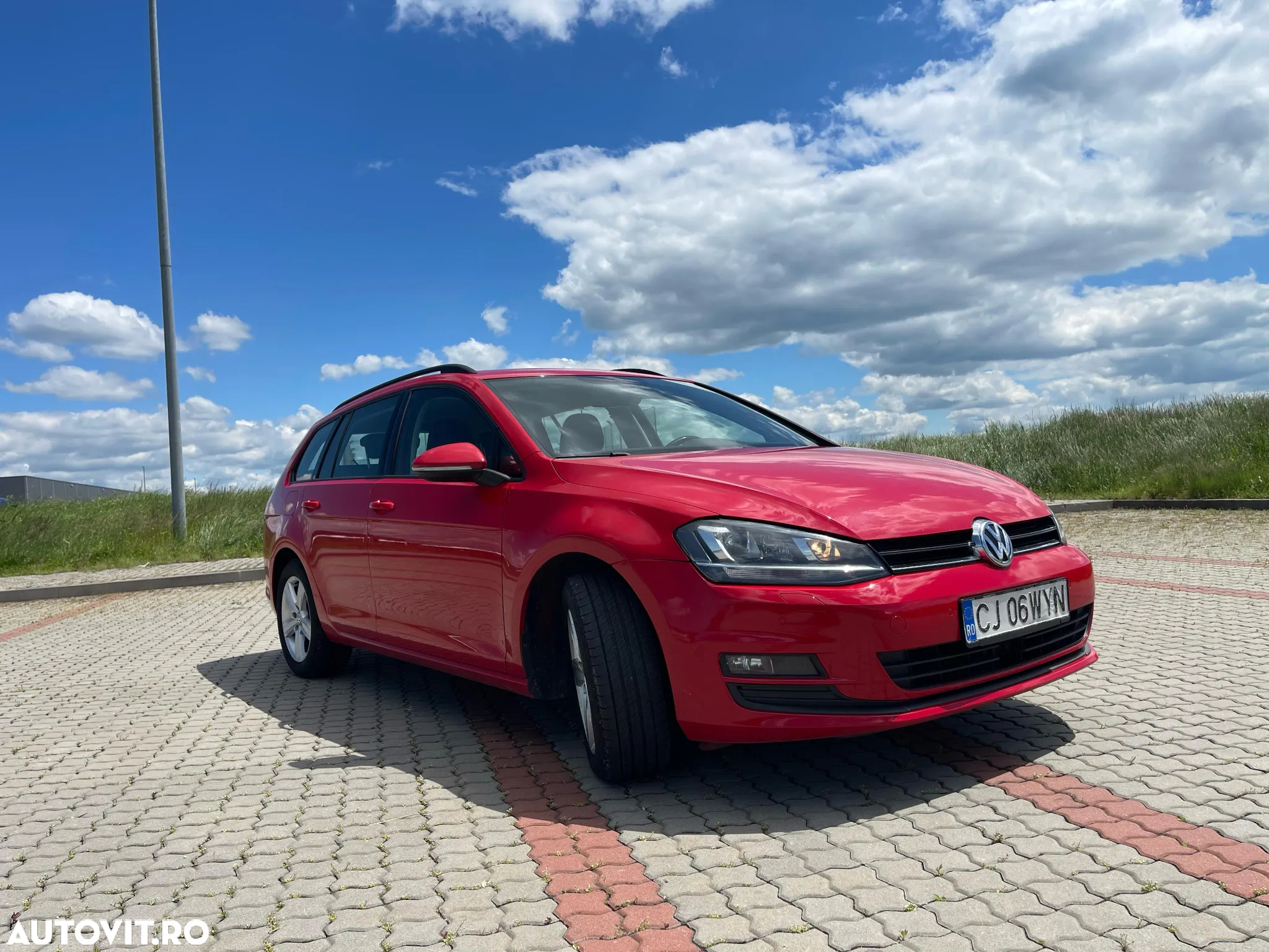 Volkswagen Golf 1.6 TDI BlueMotion Technology DSG Comfortline - 14