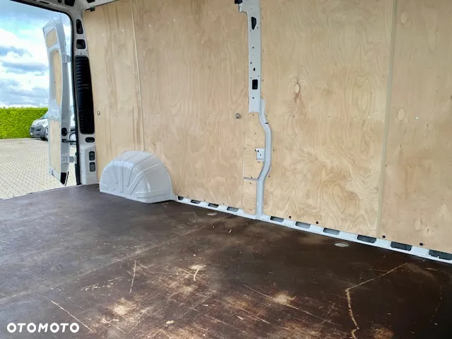 Opel Movano - 16