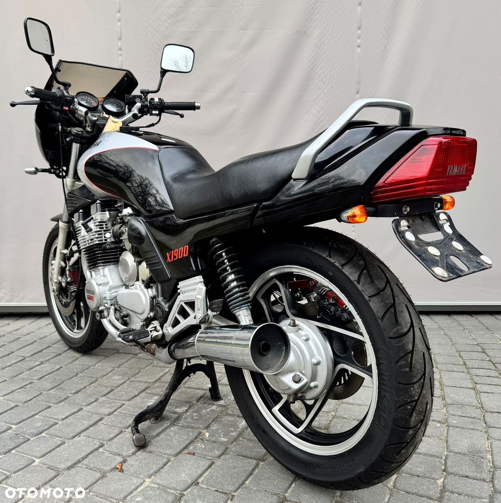 Yamaha XJ - 8
