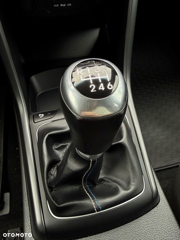 Hyundai i30 1.6 GDI Premium - 26