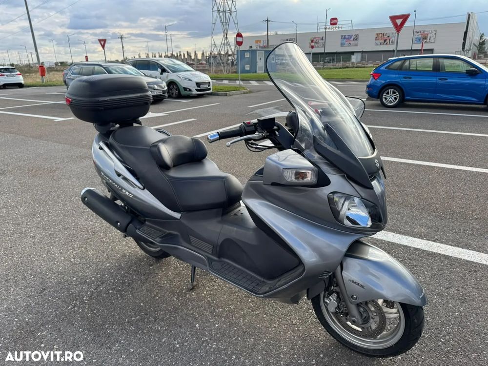 Suzuki AN 650 Burgman - 13