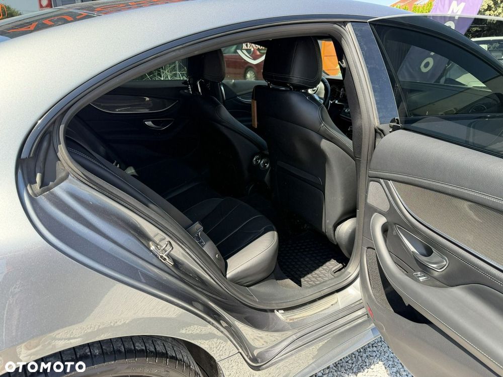Mercedes-Benz CLS AMG 53 4-Matic+ - 27