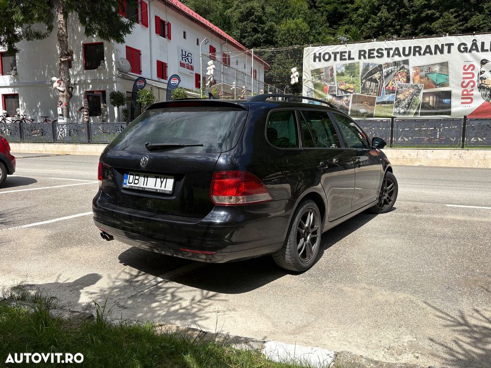 Volkswagen Golf - 4
