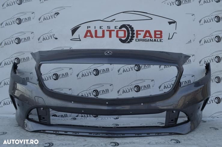 Bara fata Mercedes-Benz A-Class W176 Facelift an 2016-2019 cu gauri pentru Parktronic (6 senzori) - 1