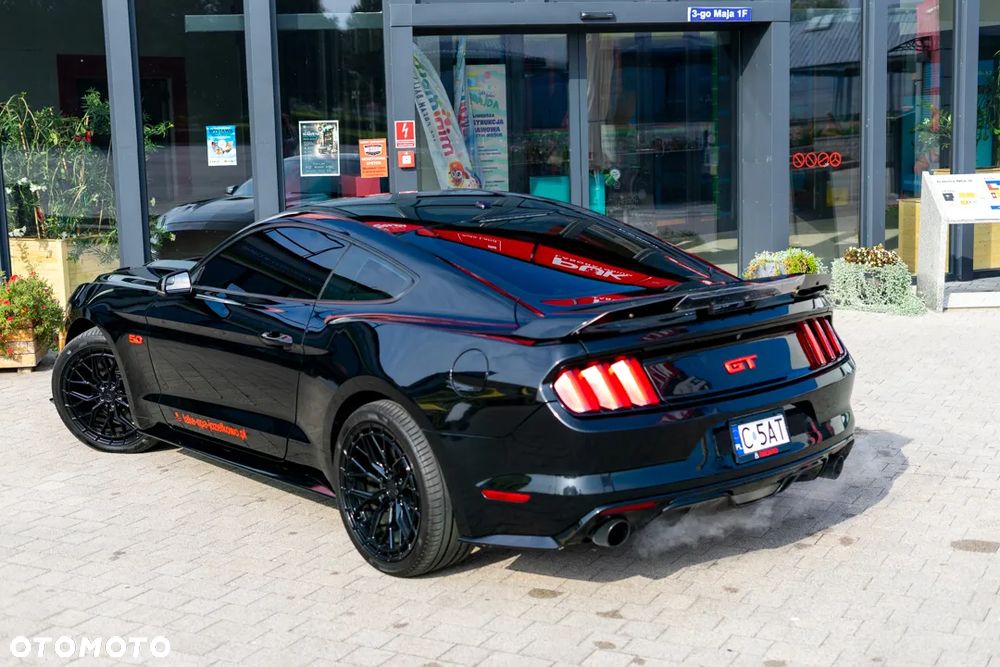 Ford Mustang - 18