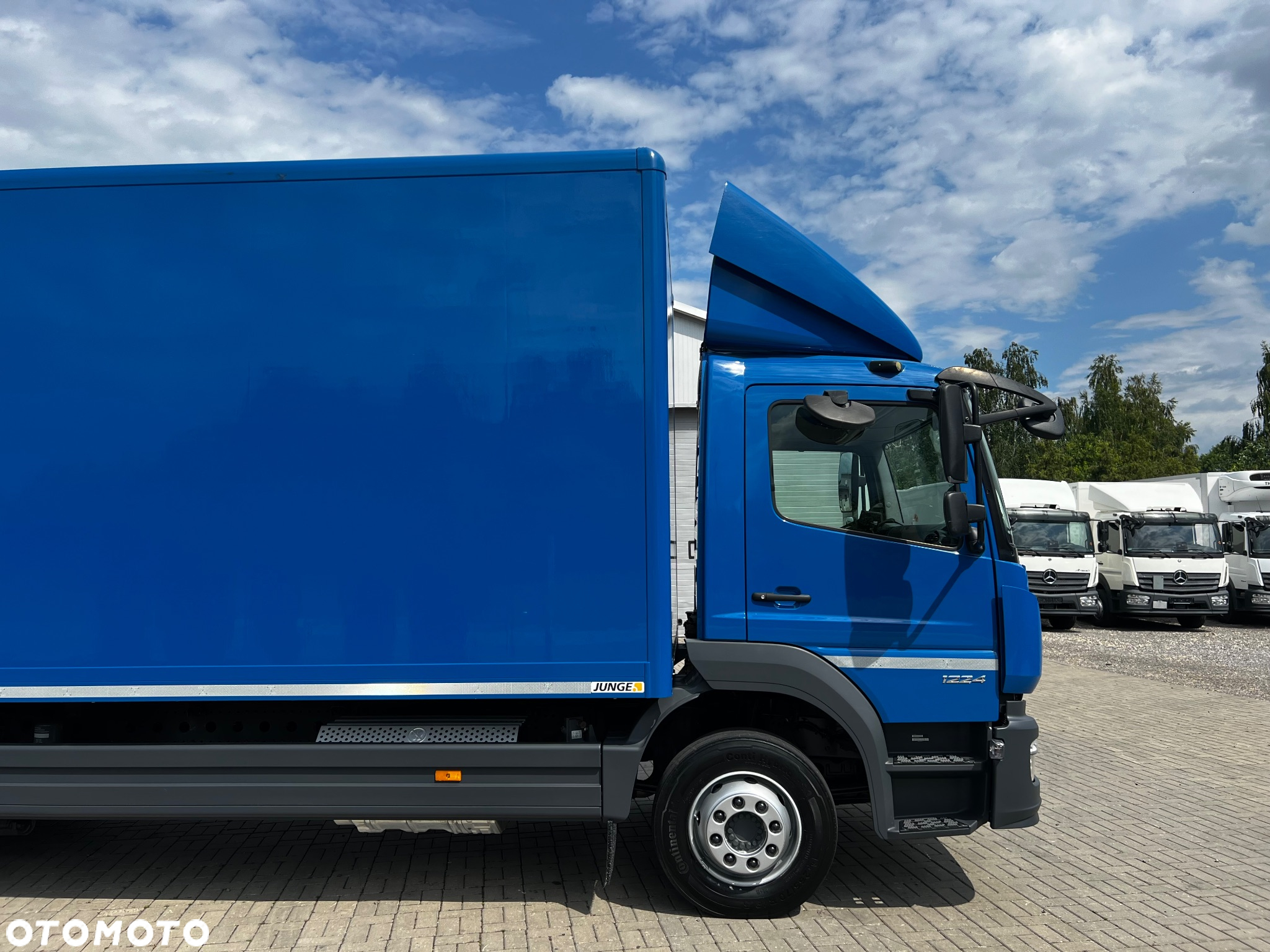 Mercedes-Benz ATEGO - 3