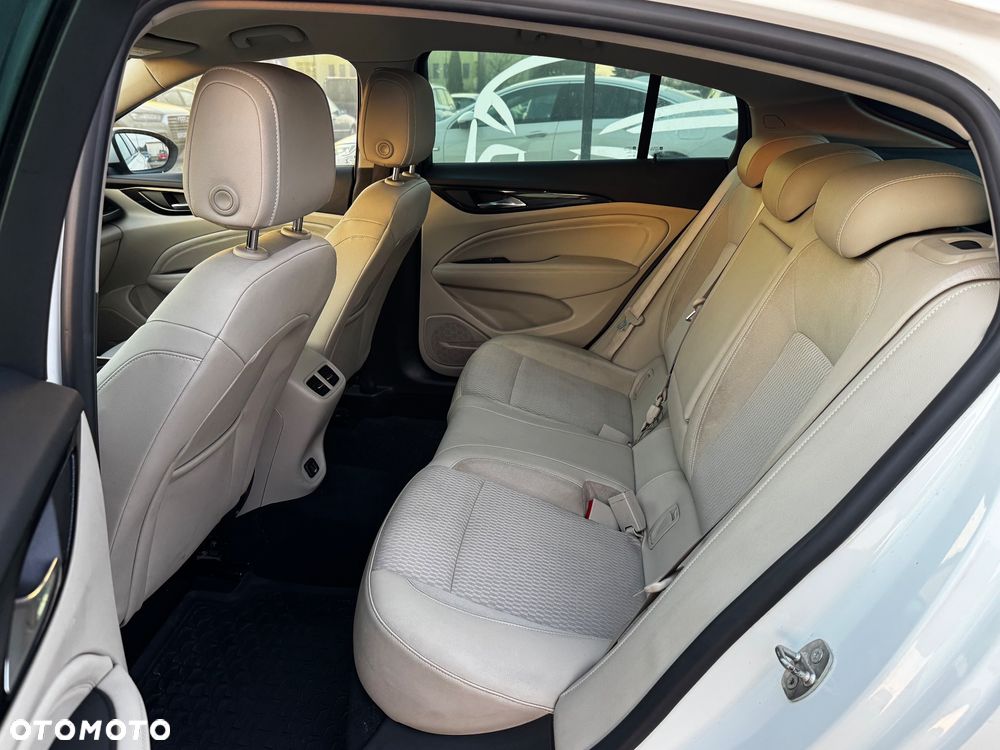 Opel Insignia 1.5 T Innovation S&S Eco - 7