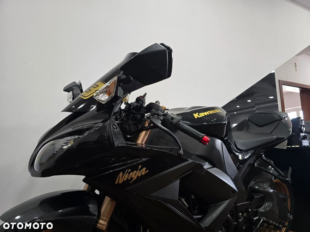 Kawasaki ZXR - 16