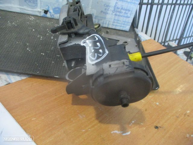 Fecho A1687300835 MERCEDES W168 CLASS A 1999 TD VACUO - 3
