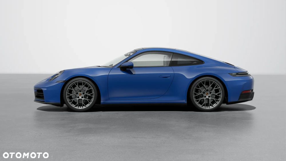 Porsche 911 Carrera - 2